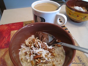 Bowl of oatbran and coffee 
