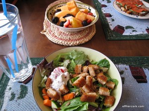 Salad and fruit 