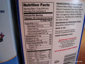 Soymilk Ingredients and Nutritional Info
