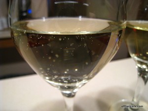 White wine spritzer 