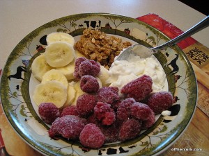 Yogurt with fruit and granola 