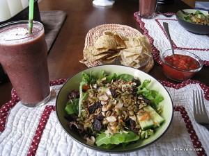 Salad and smoothie 