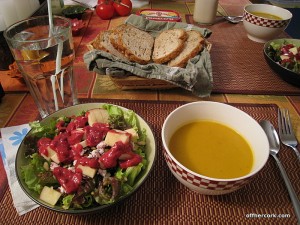Soup and salad 