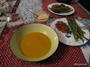 Soup, crabcakes, asparagus 