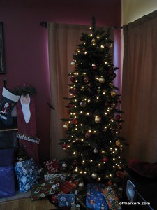Family Room Christmas Tree 
